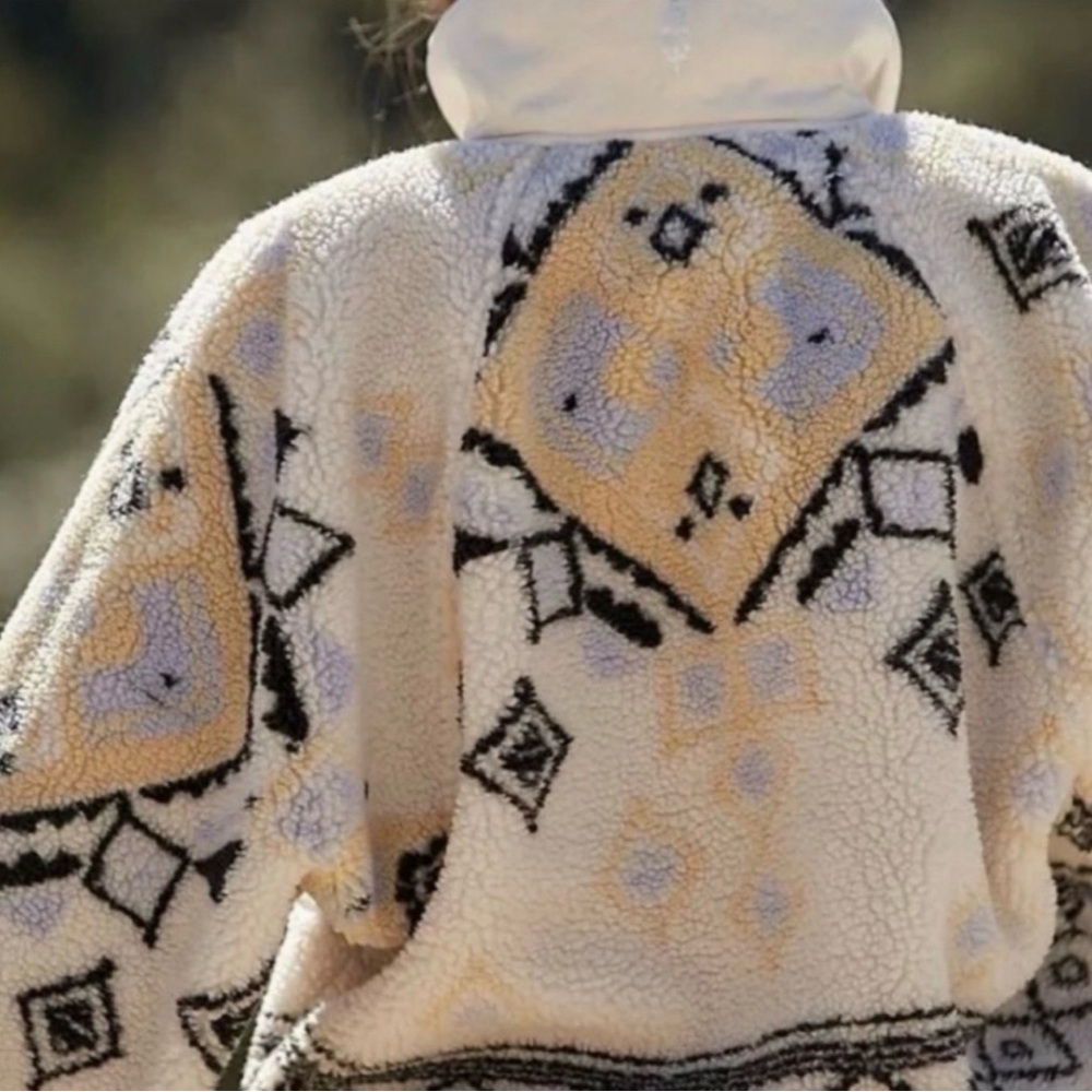 Free People Movement Small Hit the Slopes Tribal Print Fleece Teddy Jacket - Picture 4 of 15